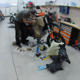 Tvorba komponentů pro offroad motorky